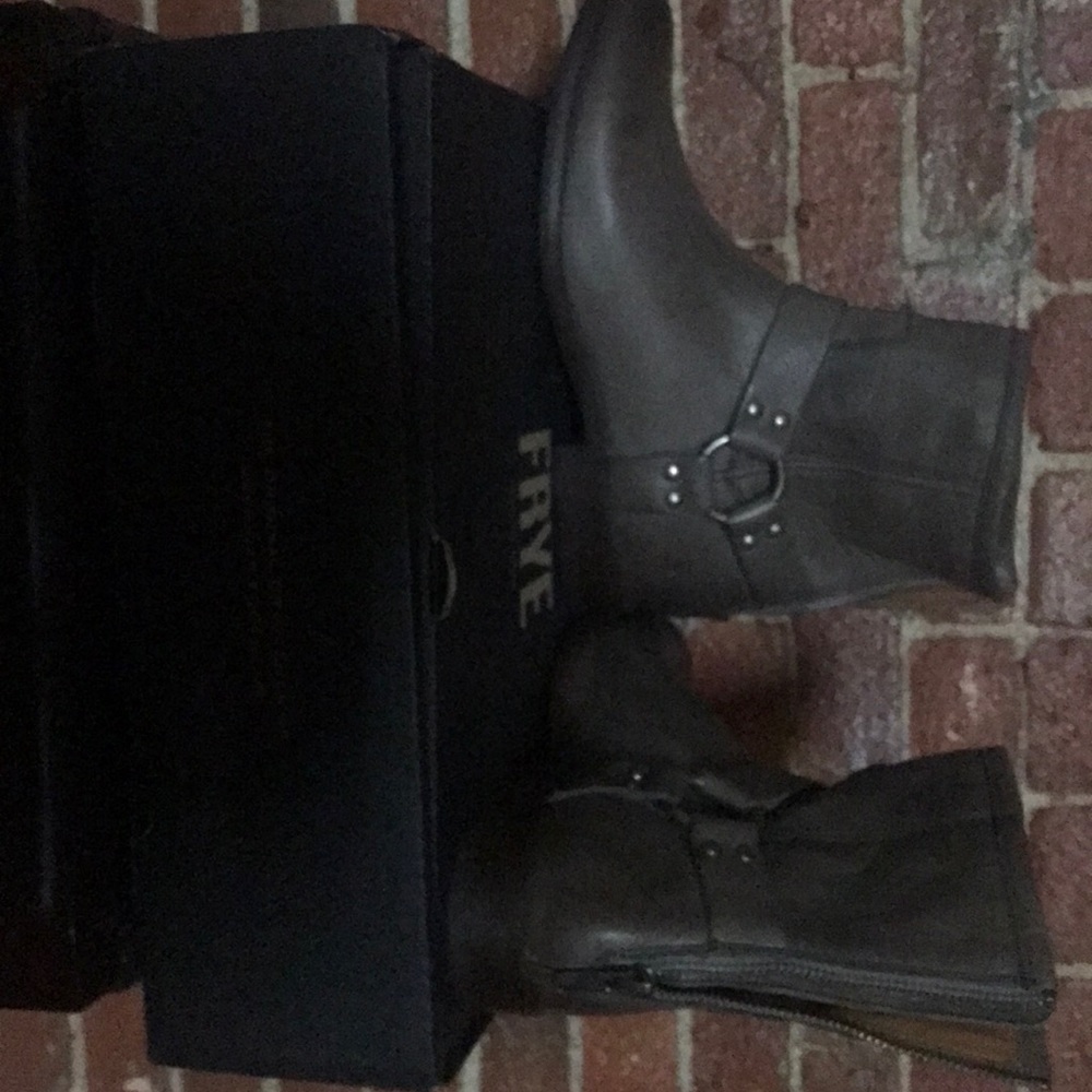 Frye Women’s Short Harness Boot